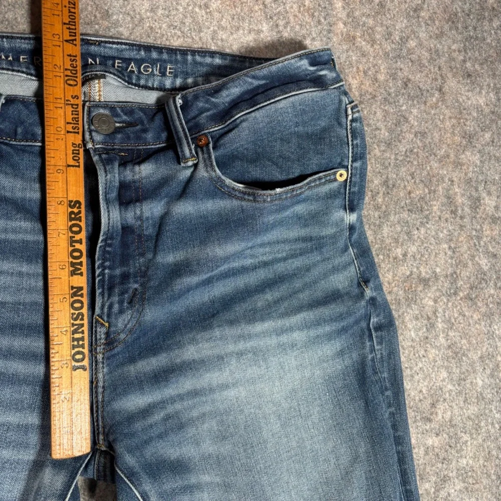 American Eagle Airflex+ Slim Jeans Mens 34x32 (35x31) Medium Blue Faded Whiskers